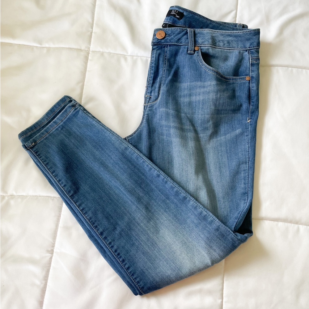 Jeans - Picture 5 of 6
